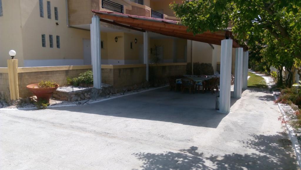Mosaic Gardens Apartment Faliraki Bagian luar foto