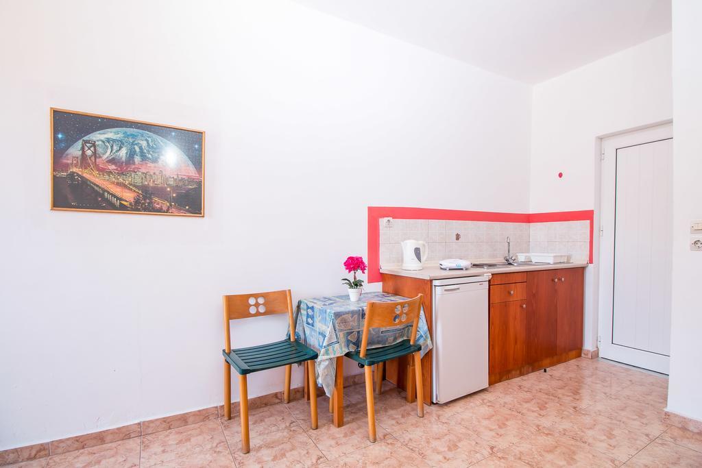 Mosaic Gardens Apartment Faliraki Bagian luar foto